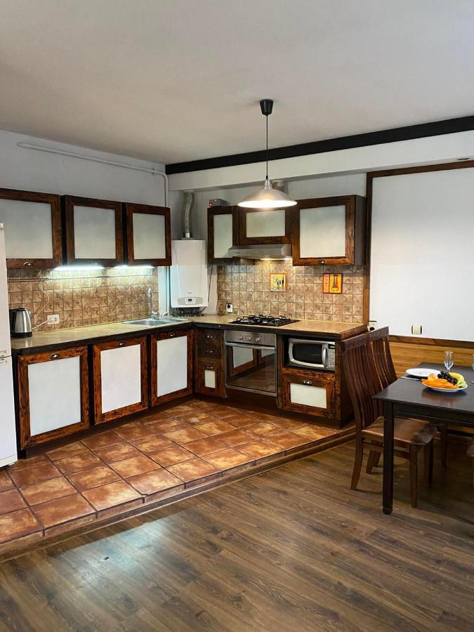 Stylish Deluxe Apartments!!! Lviv Eksteriør billede